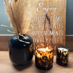 Bougie-Art-&-Cires_Bulle-Leopard-Main2